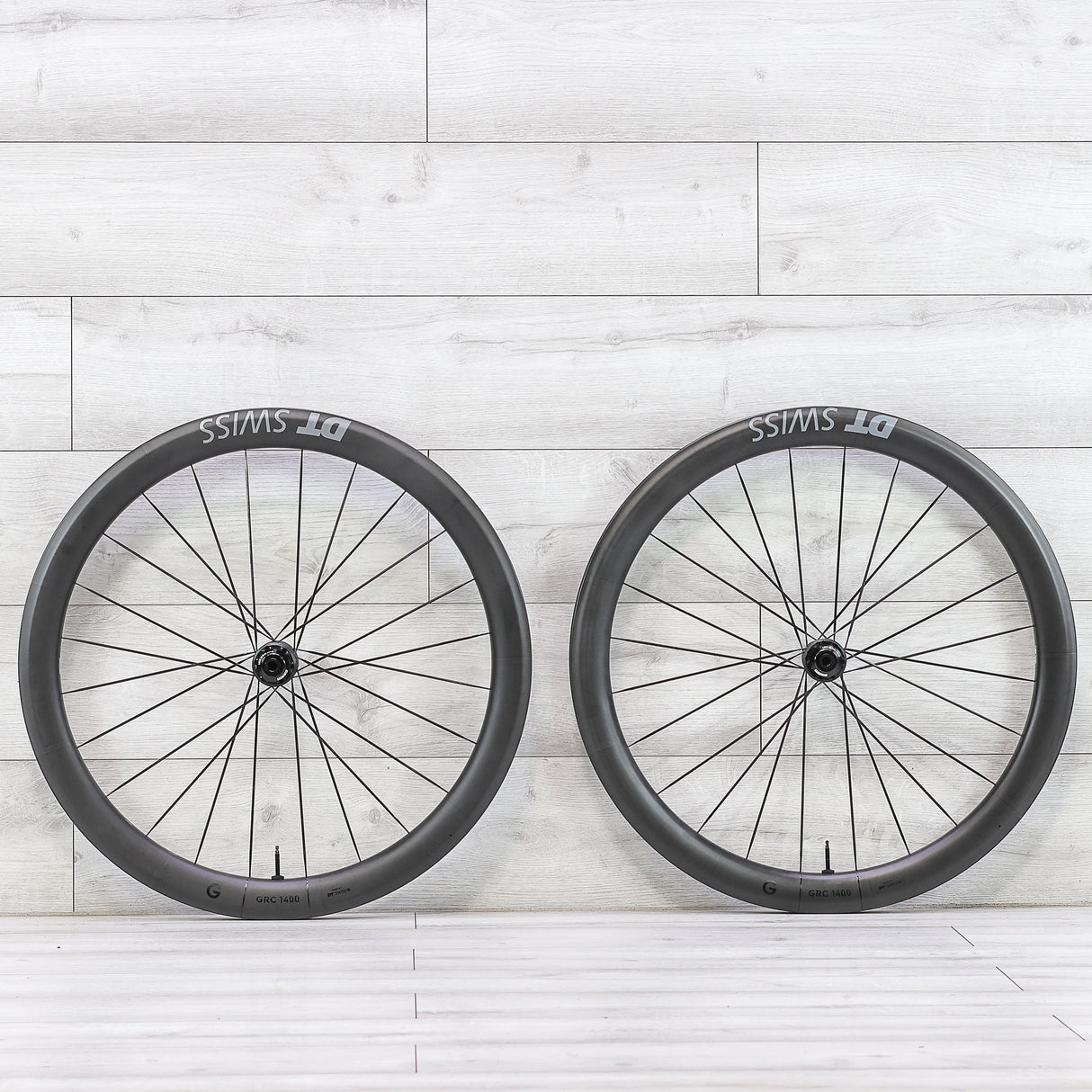 DT Swiss GRC 1400 Dicut Carbon Gravel Disc Wheelset - 700c , Tubeless, Center Lock, XDR 11/12 - Speed