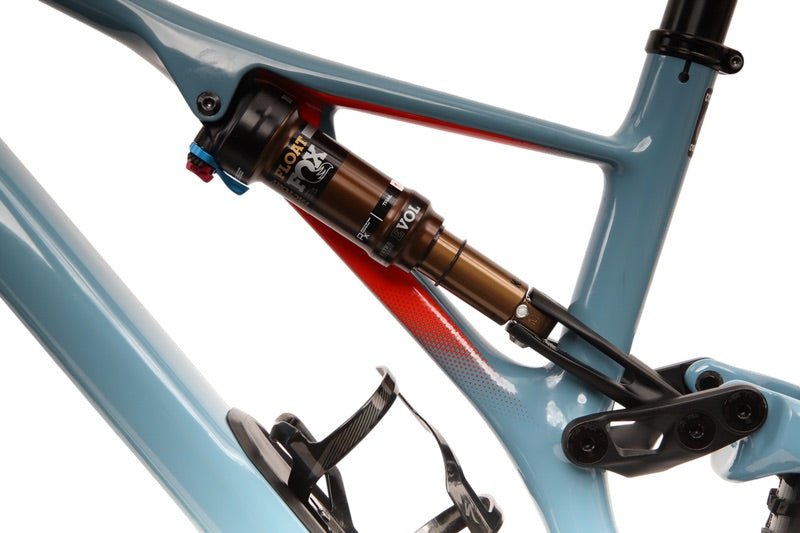 Carbon vs. Aluminum Frame