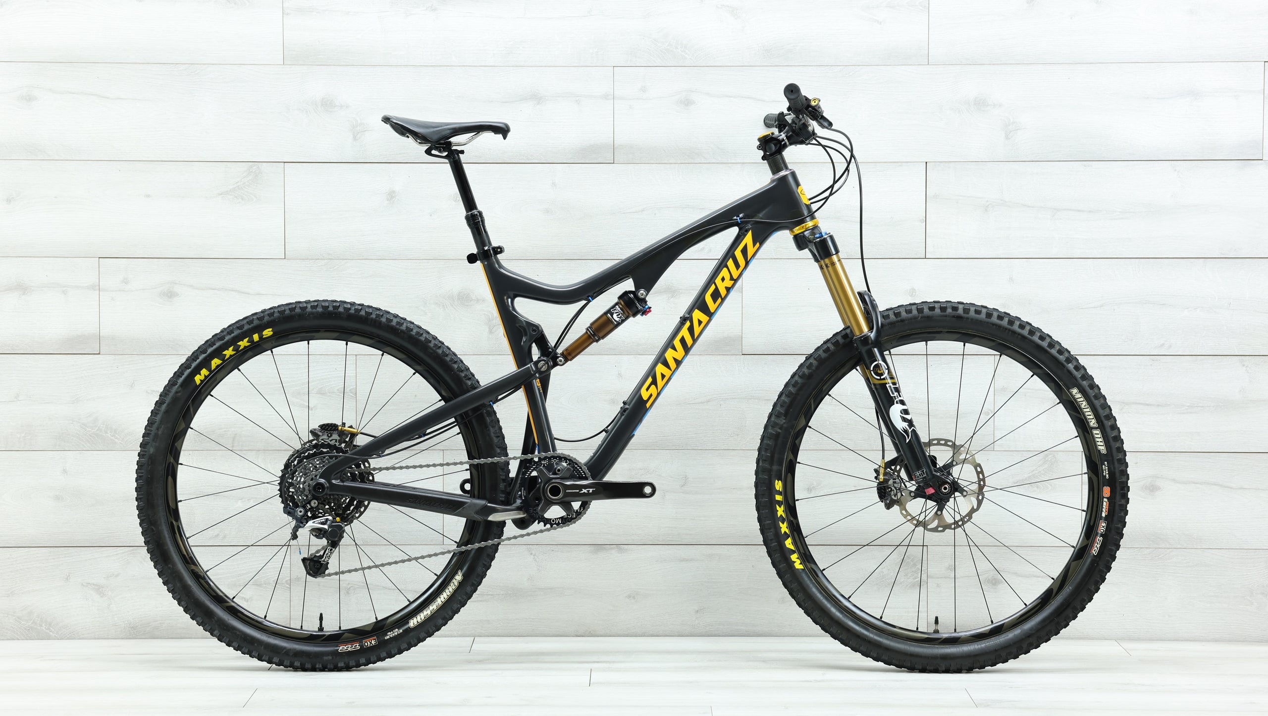 2014 Santa Cruz Bronson C Mountain Bike Large