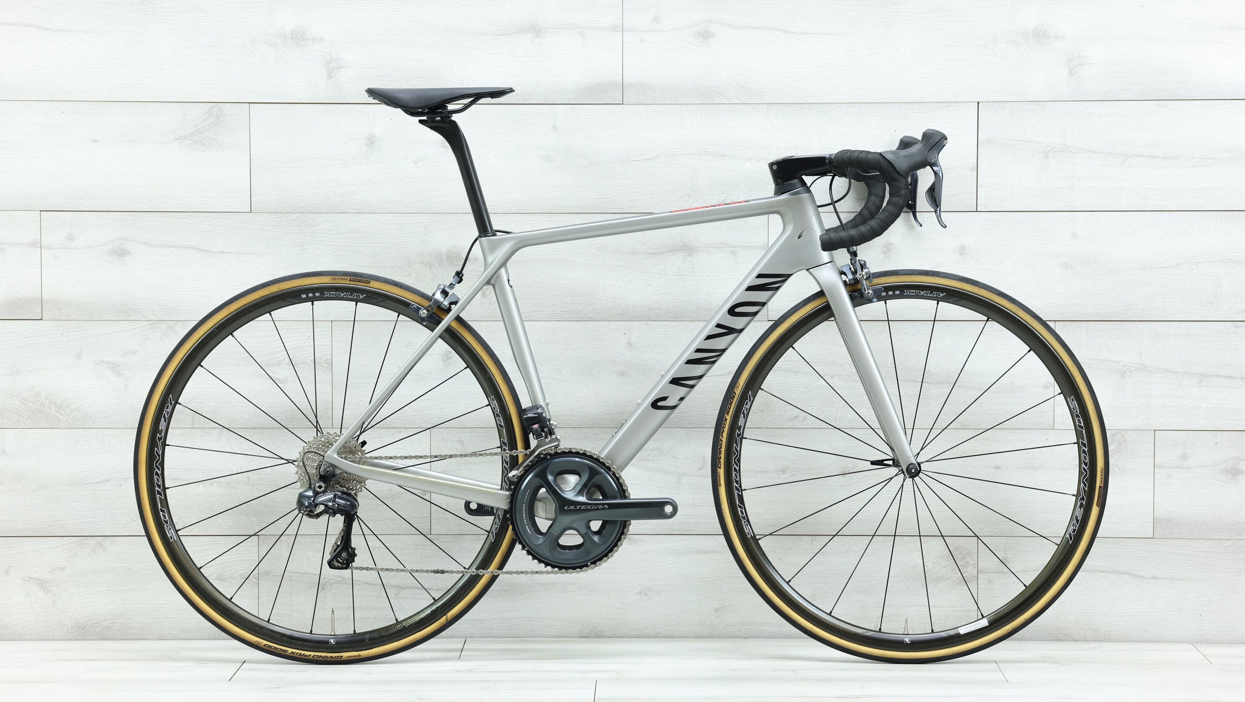 Canyon Ultimate CF SLX 2016 - Main Image
