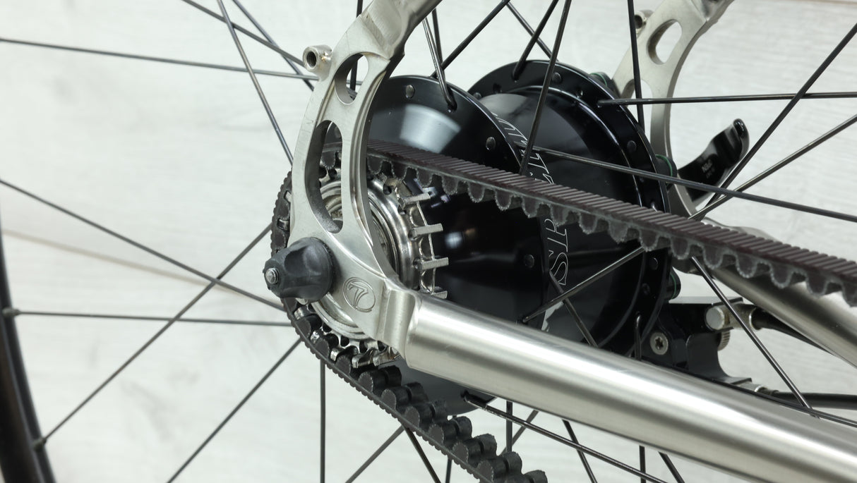 2014 Seven Axiom SL Road Bike - 53cm