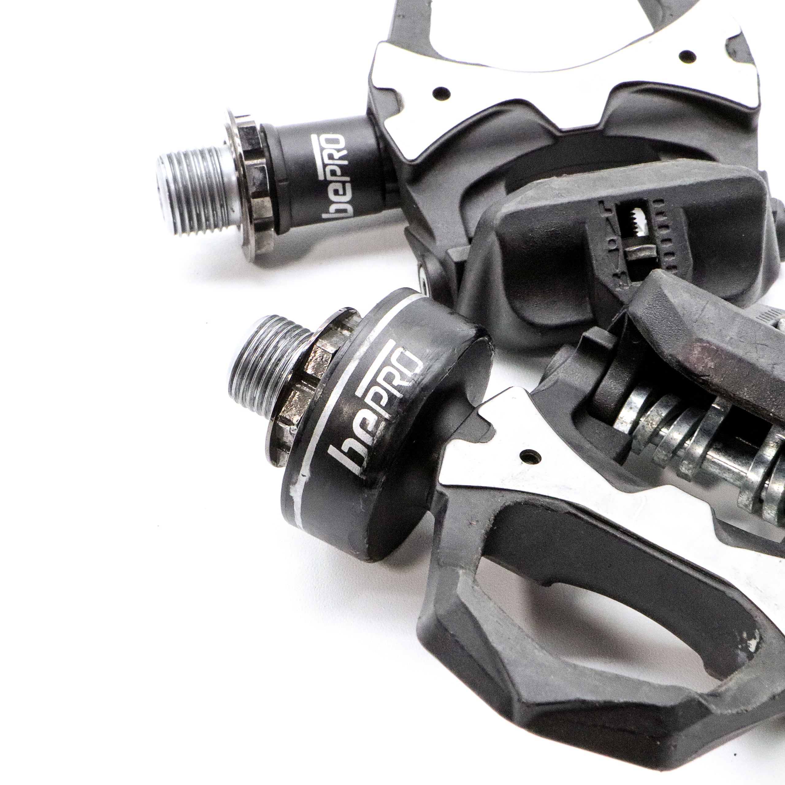 bepro powermeter pedale Favero bePRO Power Meter Clipless Road Bike Pedals