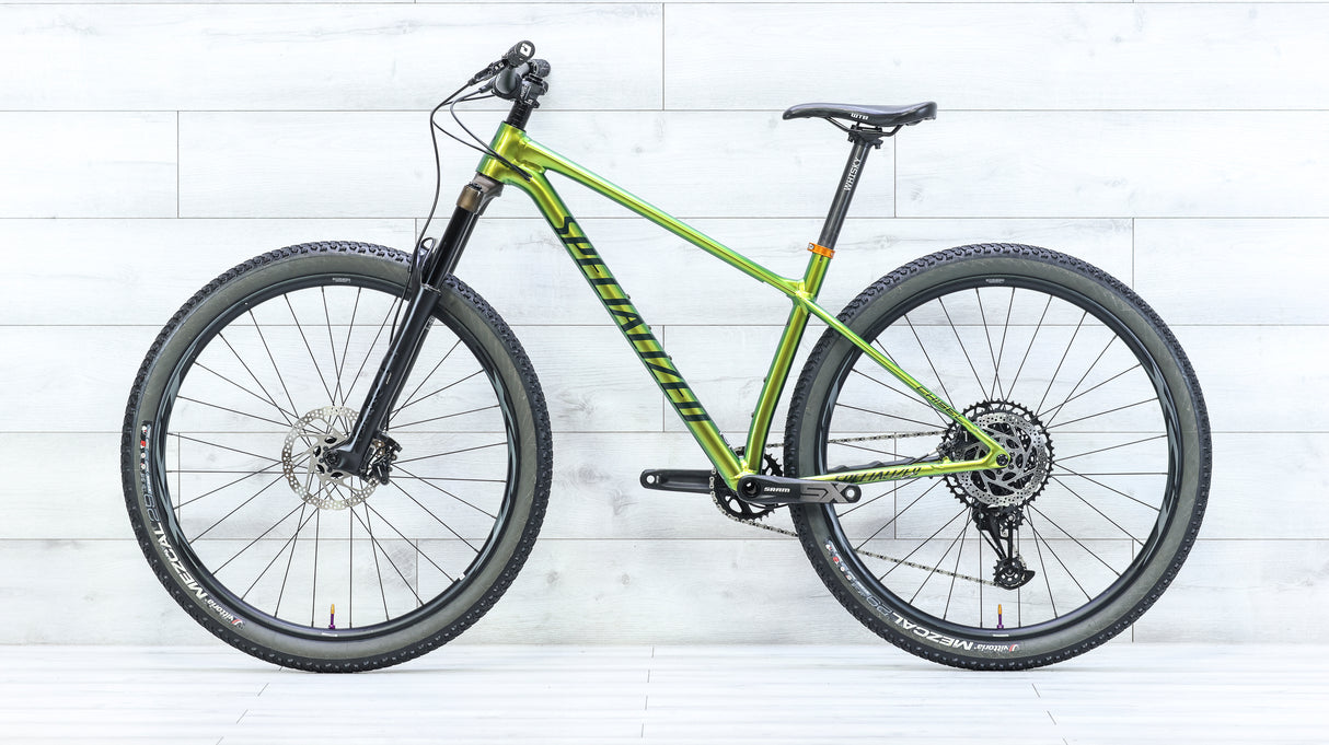 Specialized Chisel Mountain Bike - 2021, Medium