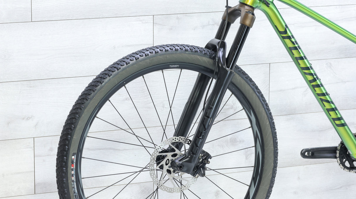 Specialized Chisel Mountain Bike - 2021, Medium