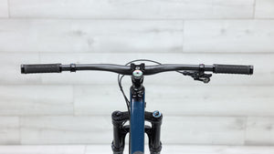 2018 SANTA CRUZ 5010 CARBON  Mountain Bike - Large