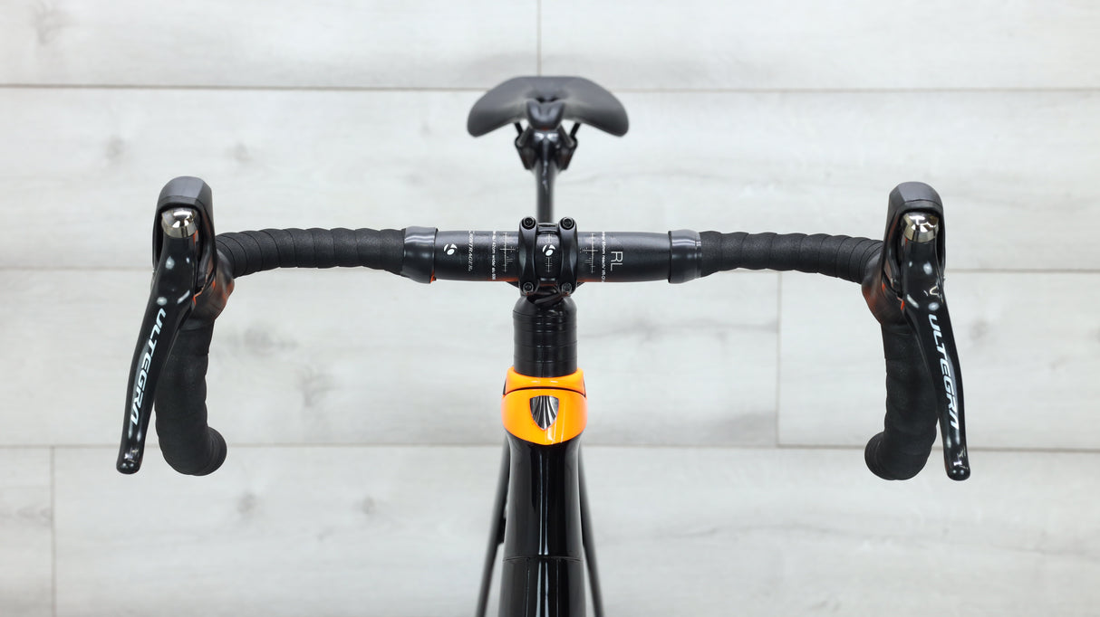 2018 Trek Madone 9 Road Bike - 56cm