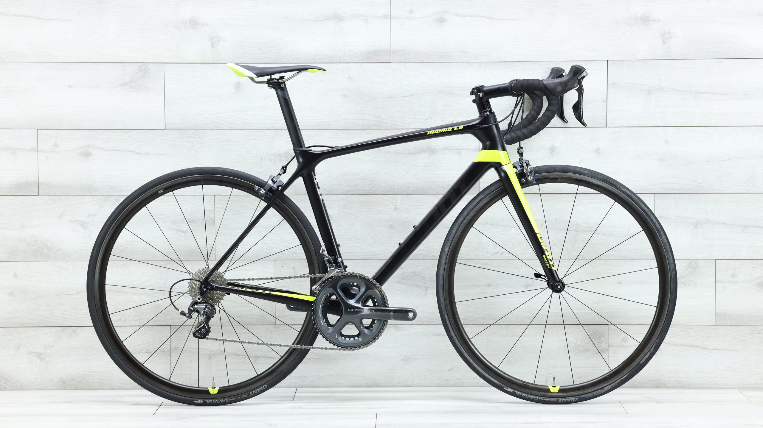 Giant TCR Advanced Pro Road Bike 2017, Medium – Cycle Limited