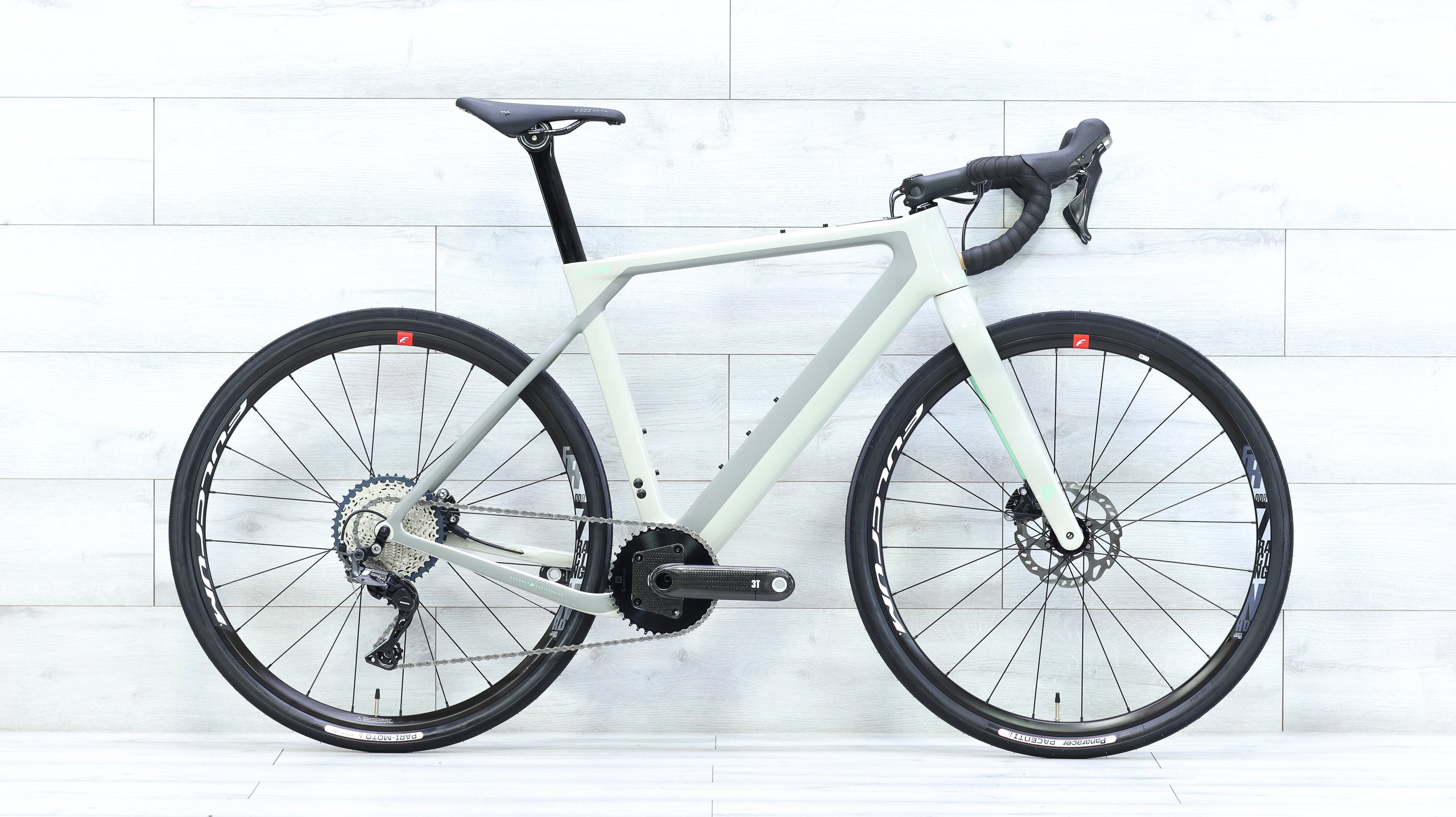e gravel bike 2020 3T BMW Exploro Edition Gravel Bike