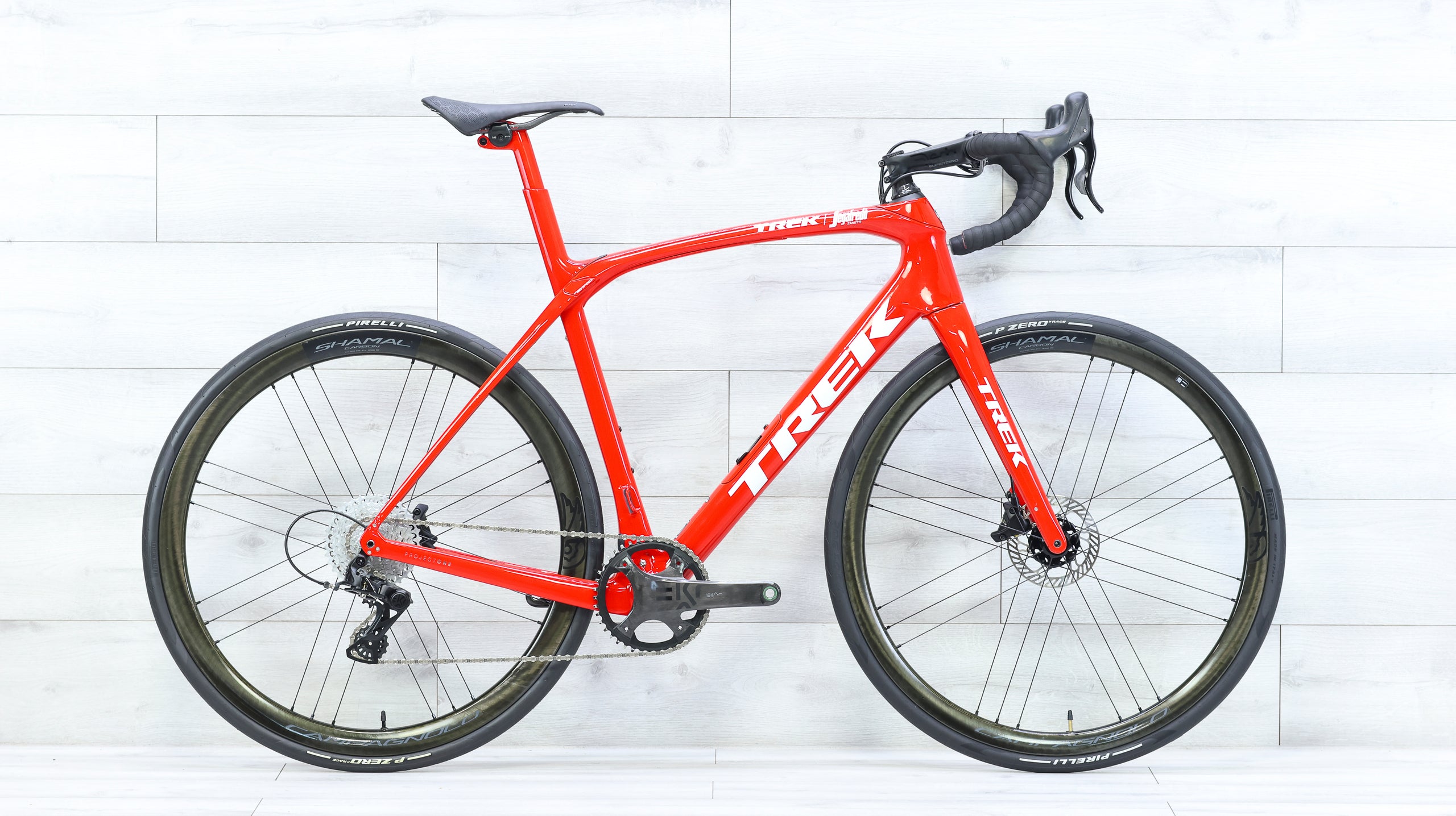 Trek Domane SLR Campagnolo Ekar Road Bike