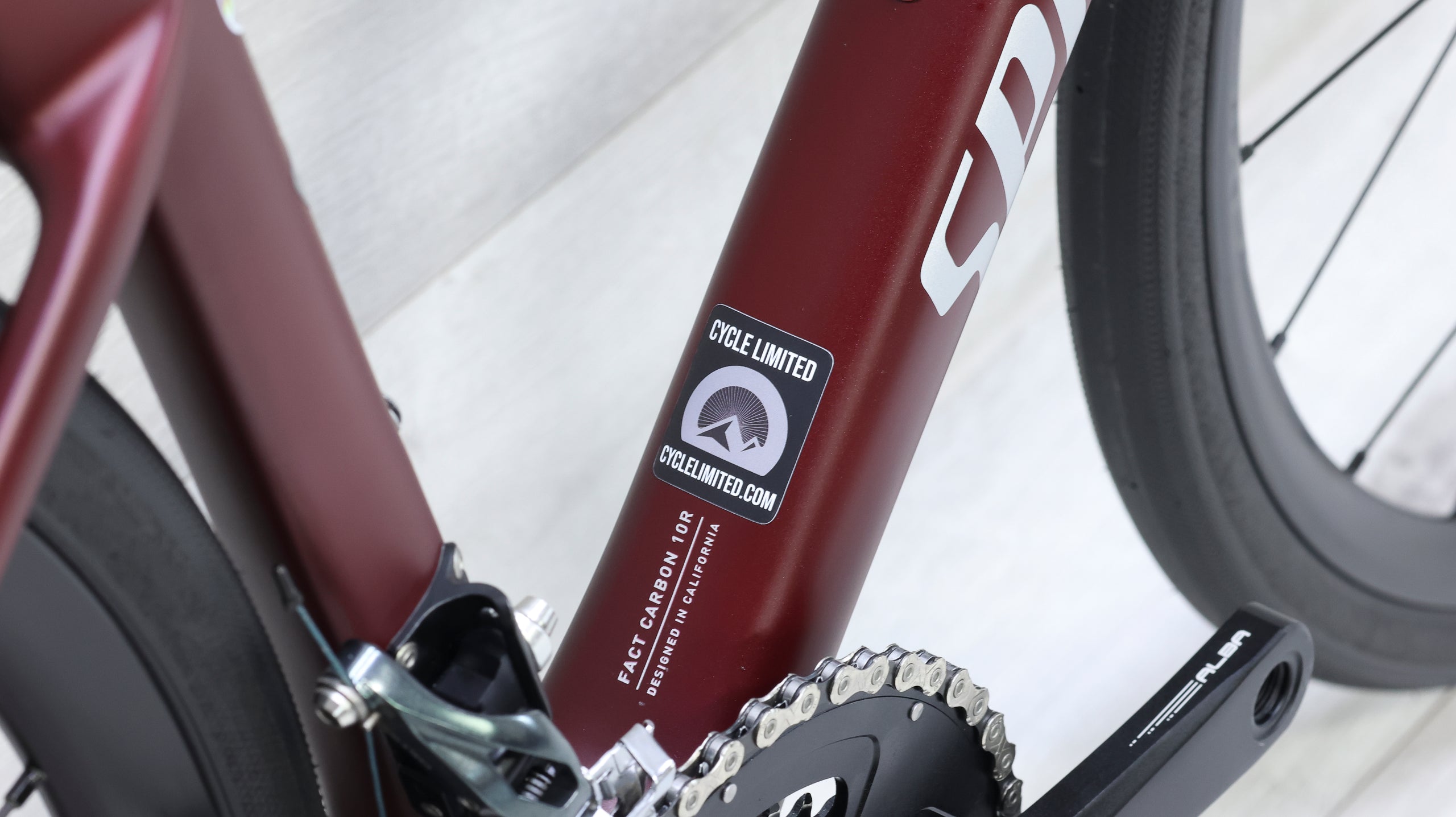 Cple Roubaix Specialized Roubaix Road Bike - 2021, 49cm – Cycle Limited