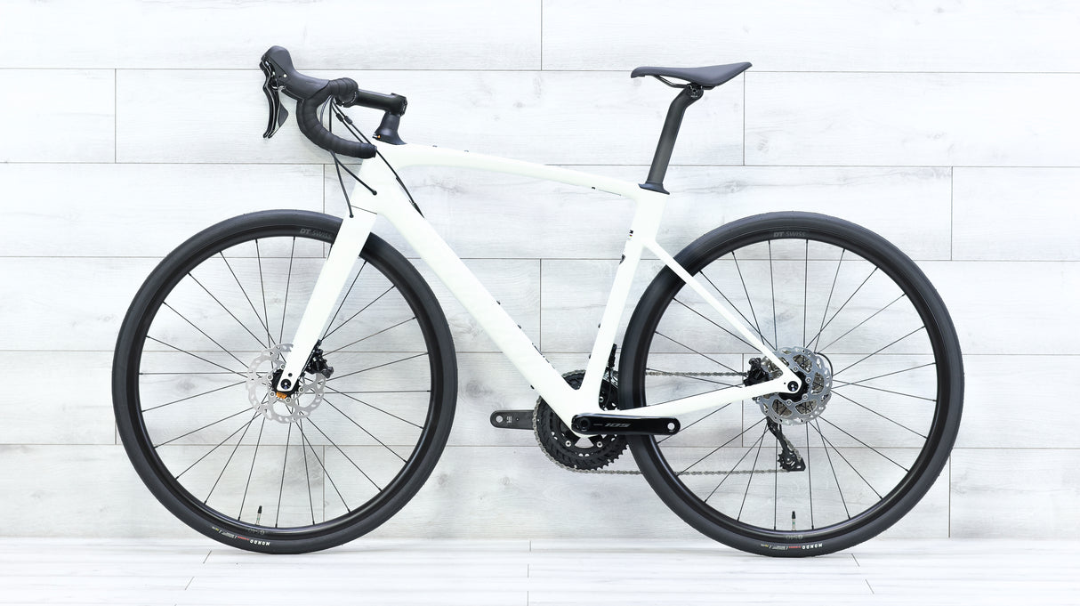 Specialized Roubaix SL8 Sport 105 Road Bike - 2024, 56cm