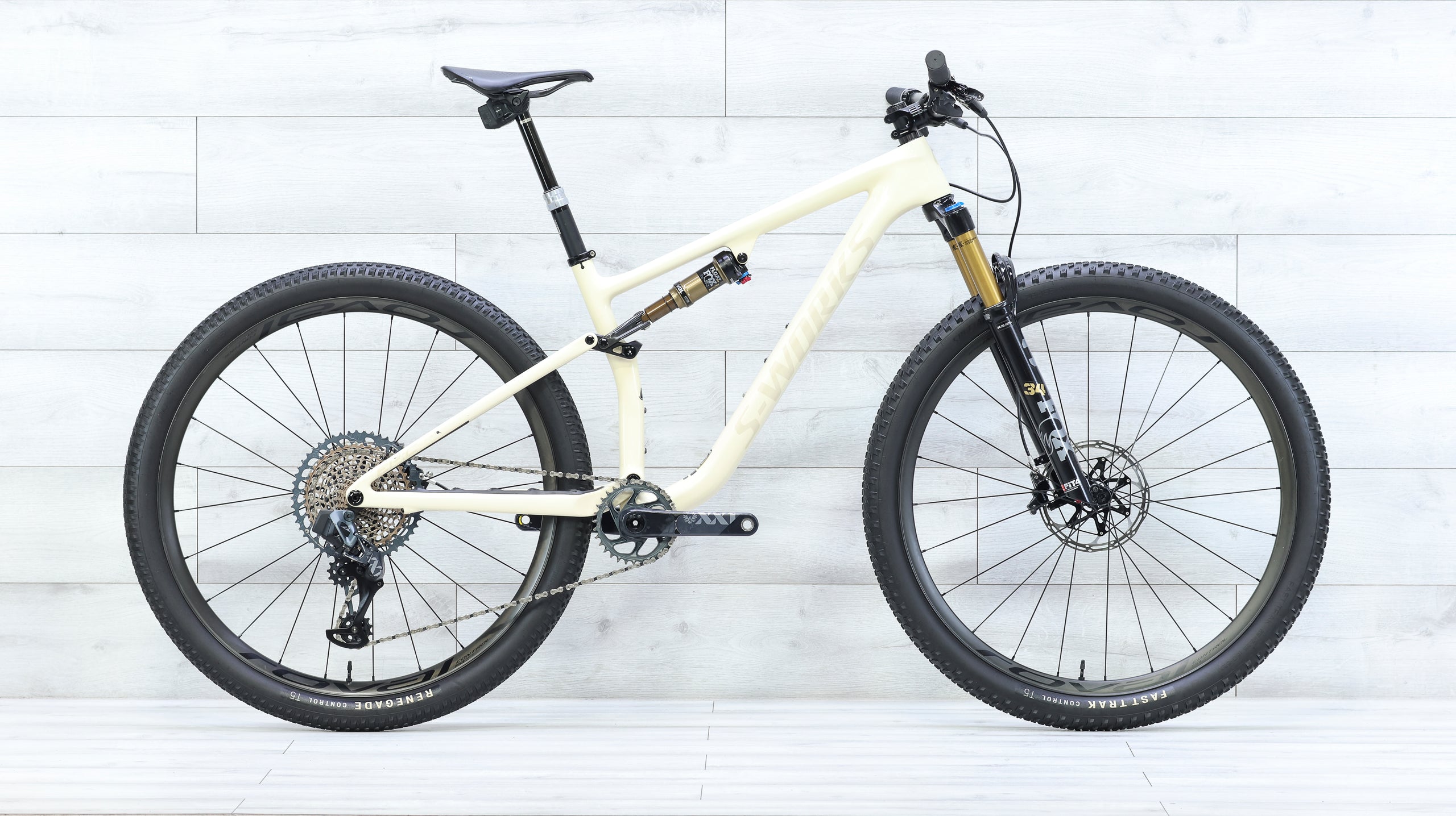 Tour Operator Mountain Peak Evo Frame Specialized S-Works Epic