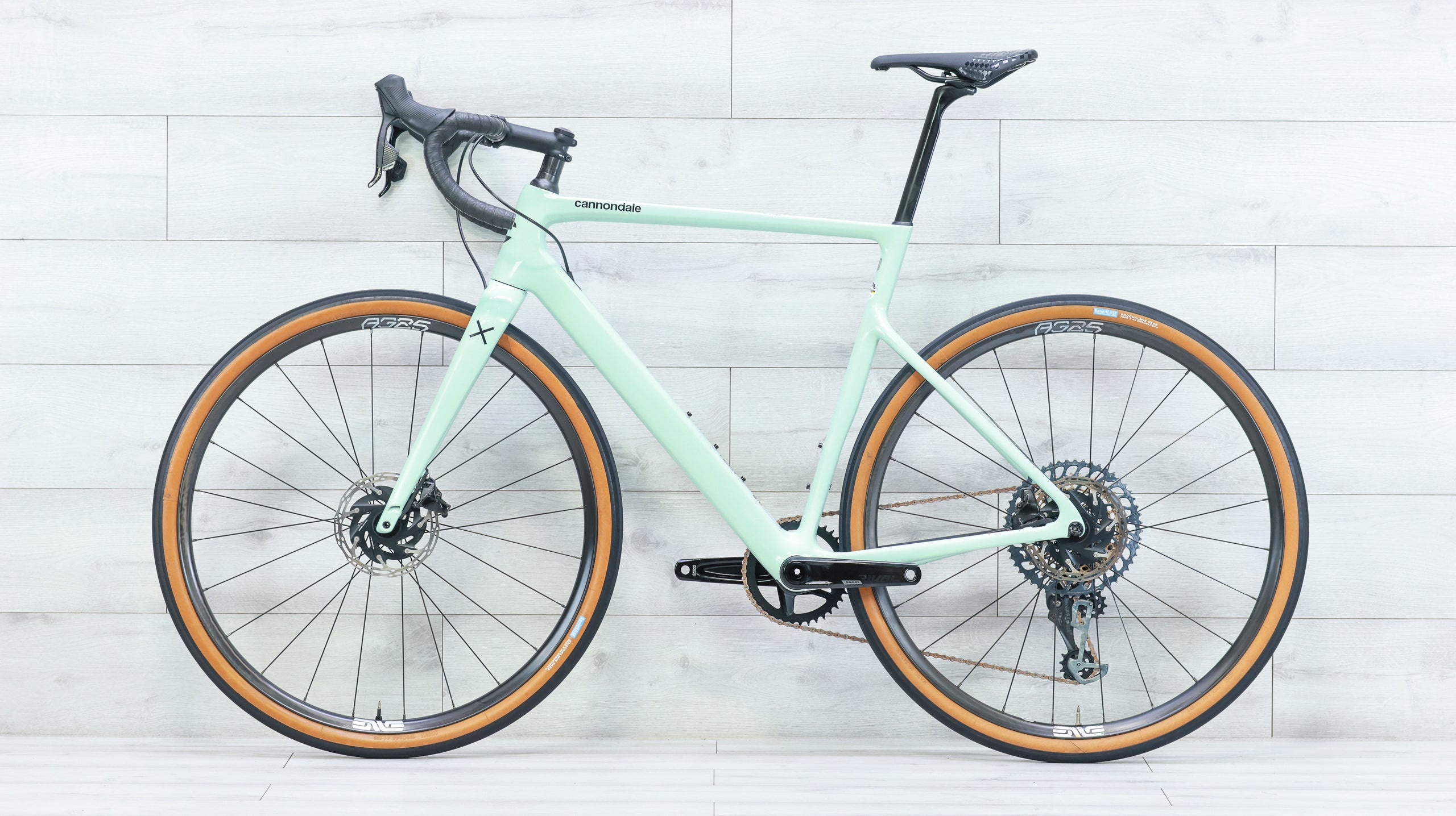 test gravel bikes 2023 Cannondale SuperSix Evo SE XX1 AXS Gravel Bike
