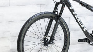 Trek Supercaliber 9.8 XT Mountain Bike - 2022, Large