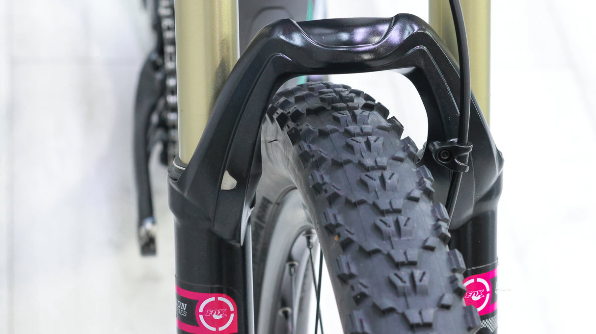 Giant Lust Advanced 2 Mountain Bike - 2014, Medium