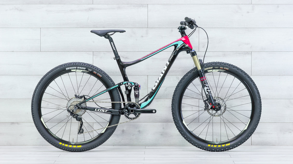 Giant Lust Advanced 2 Mountain Bike - 2014, Medium