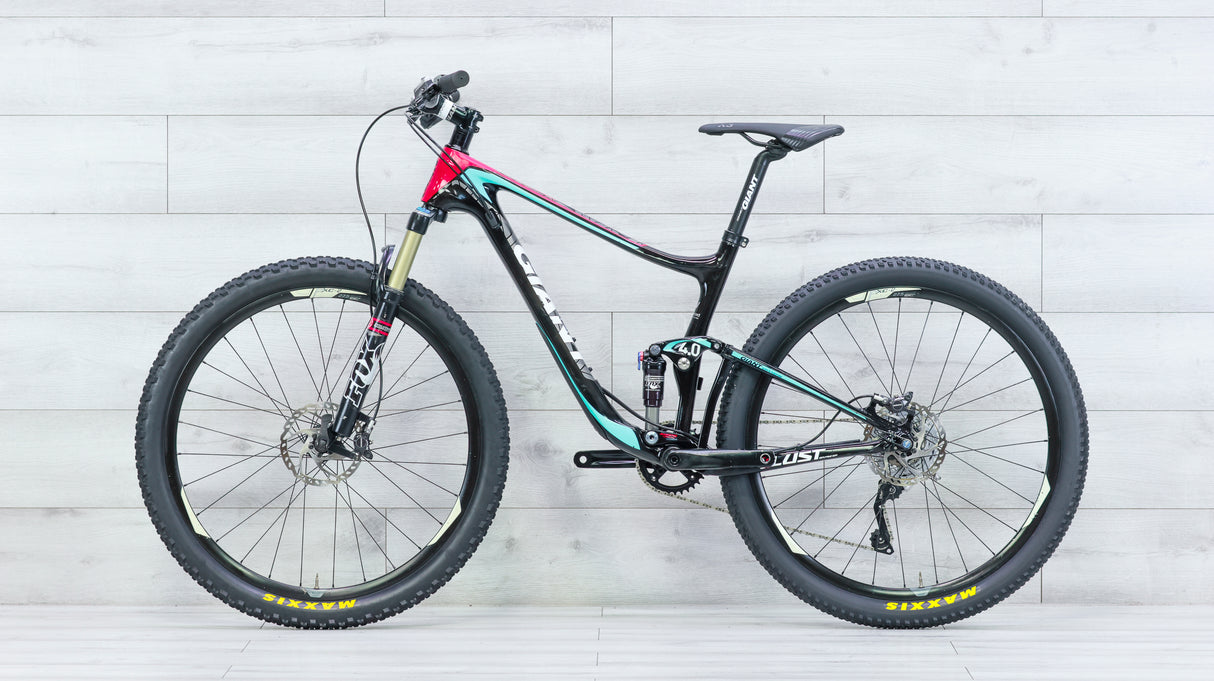 Giant Lust Advanced 2 Mountain Bike - 2014, Medium