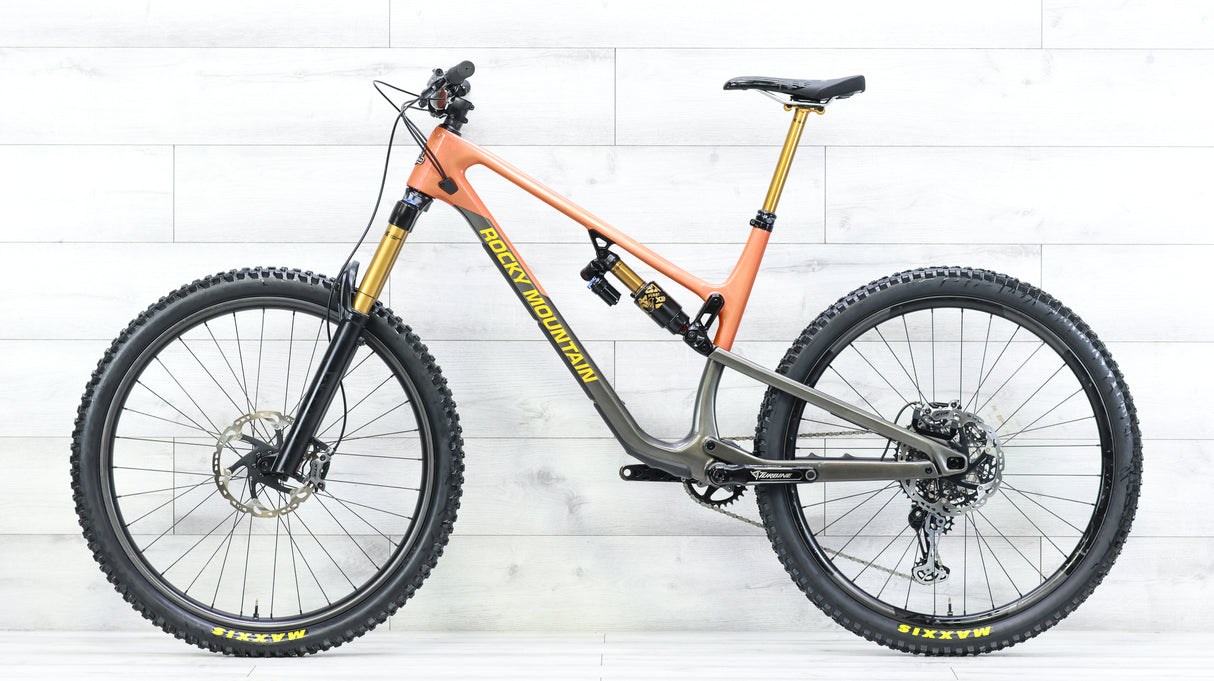 Rocky Mountain Altitude Carbon 90 Rally Edition Mountain Bike - 2022, X-Large