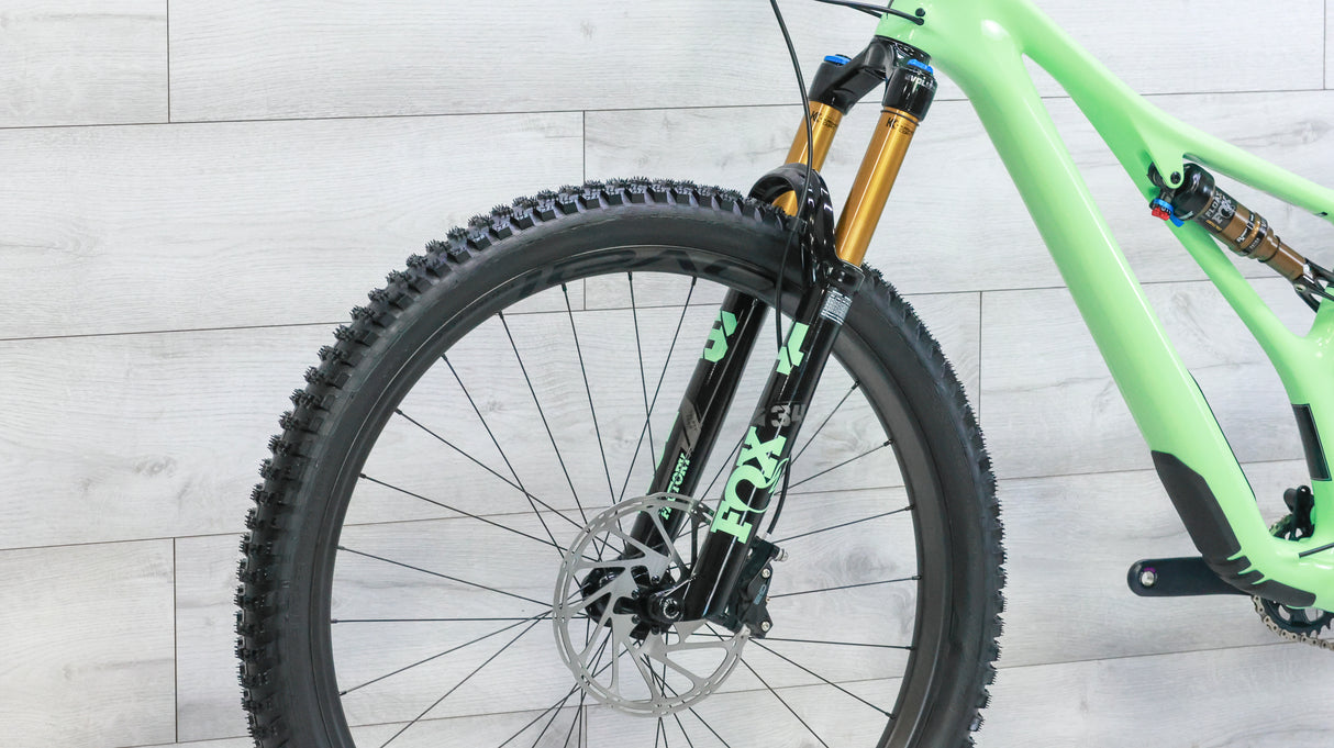Specialized Stumpjumper Pro Mountain Bike - 2022, Medium (S3)