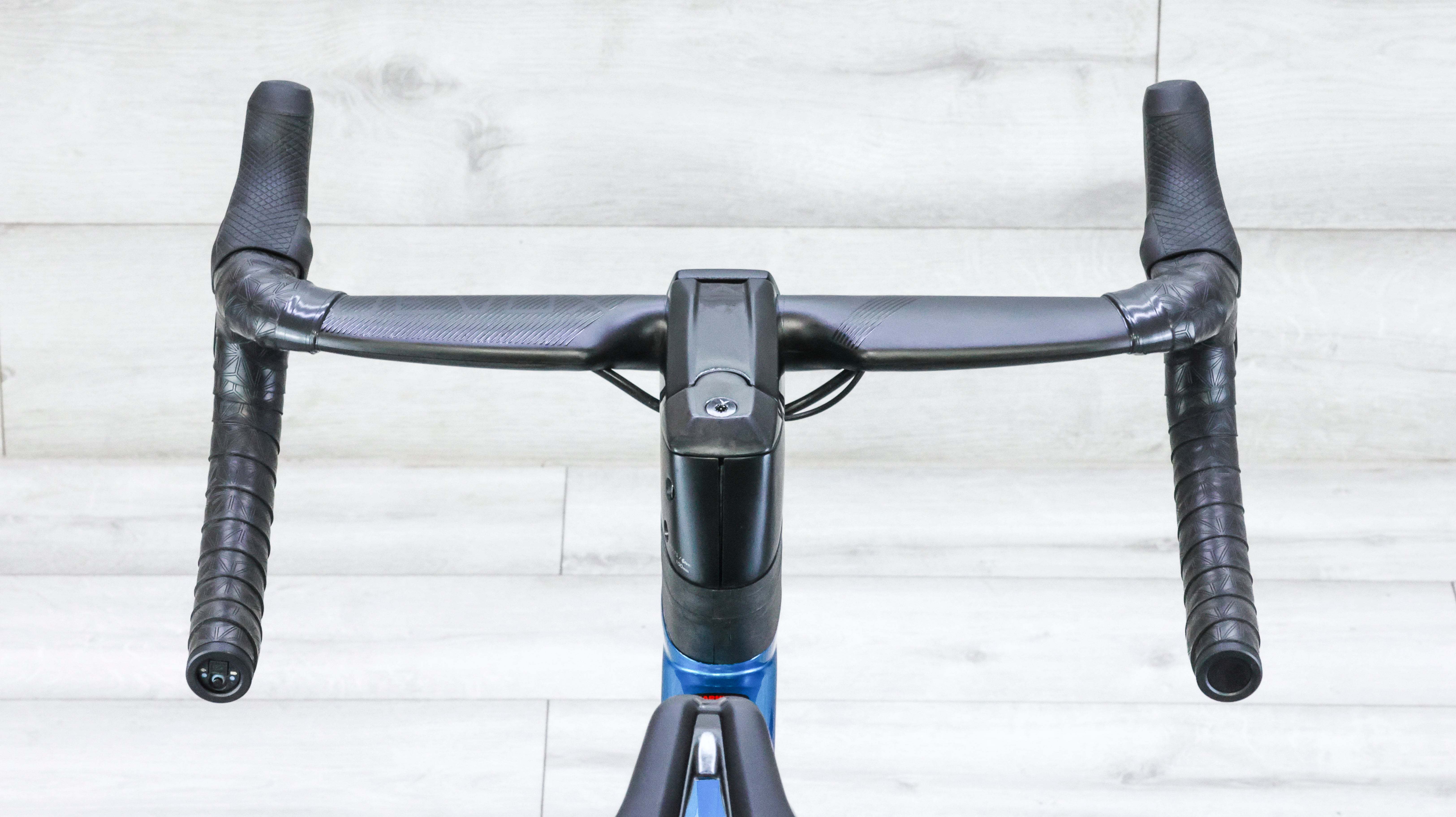 Felt AR Advanced Ultegra Di2 Road Bike - 2022, 54cm – Cycle Limited