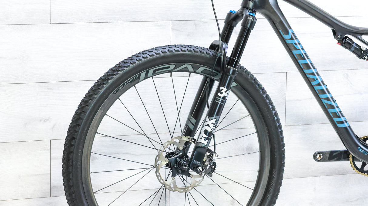Specialized Epic Expert EVO Mountain Bike - 2019, Large
