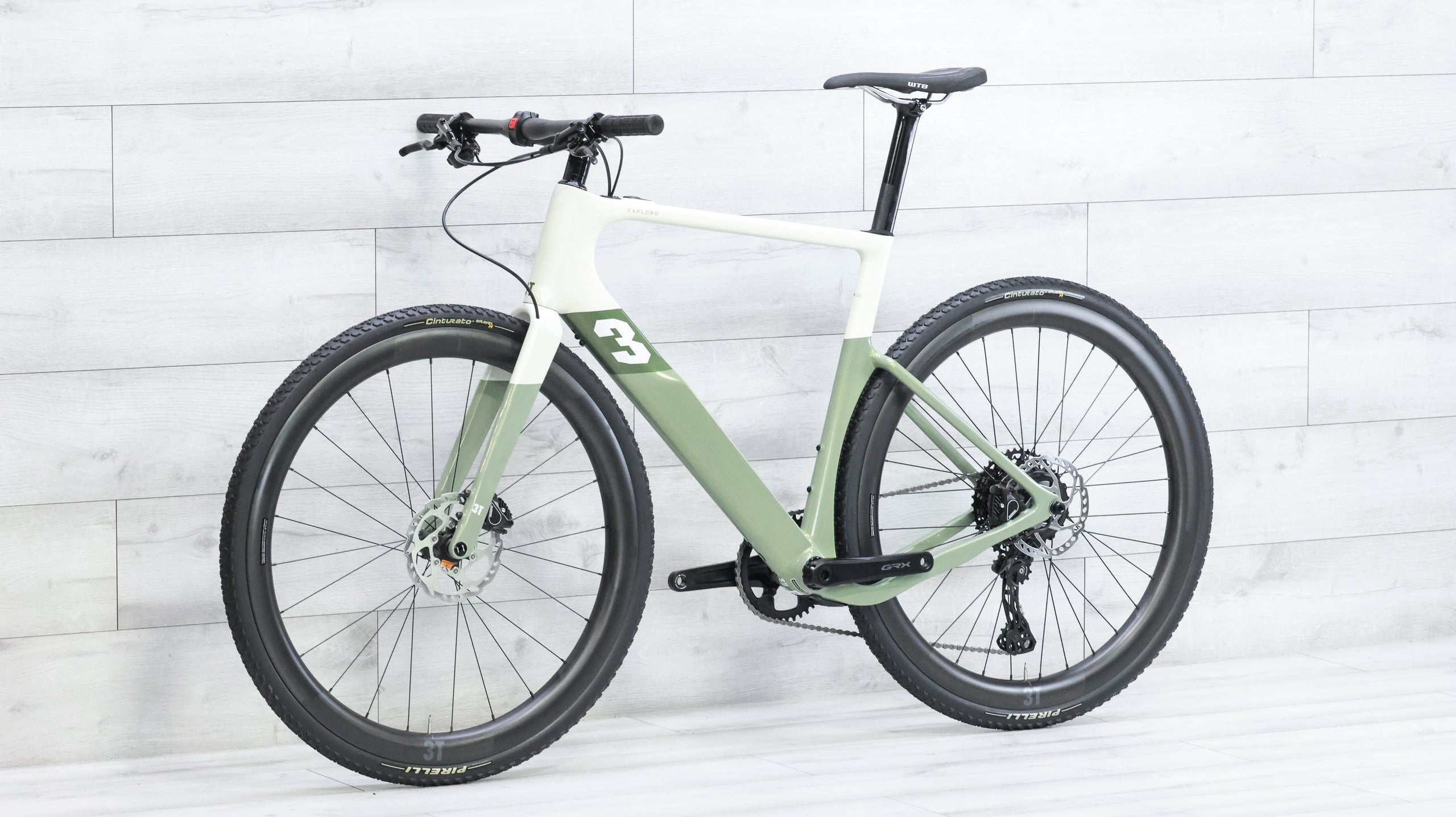cube e gravel bike 2024 3T Exploro RaceMax Boost GRX Flatbar Gravel E-Bike