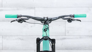GT Sensor Carbon Pro LE Mountain Bike - 2023, Medium