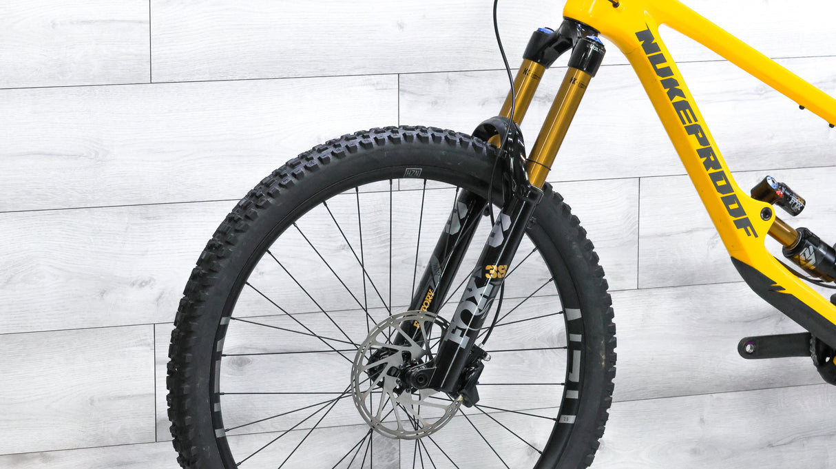 Nukeproof Giga 297 Carbon Mountain Bike - 2021, Large
