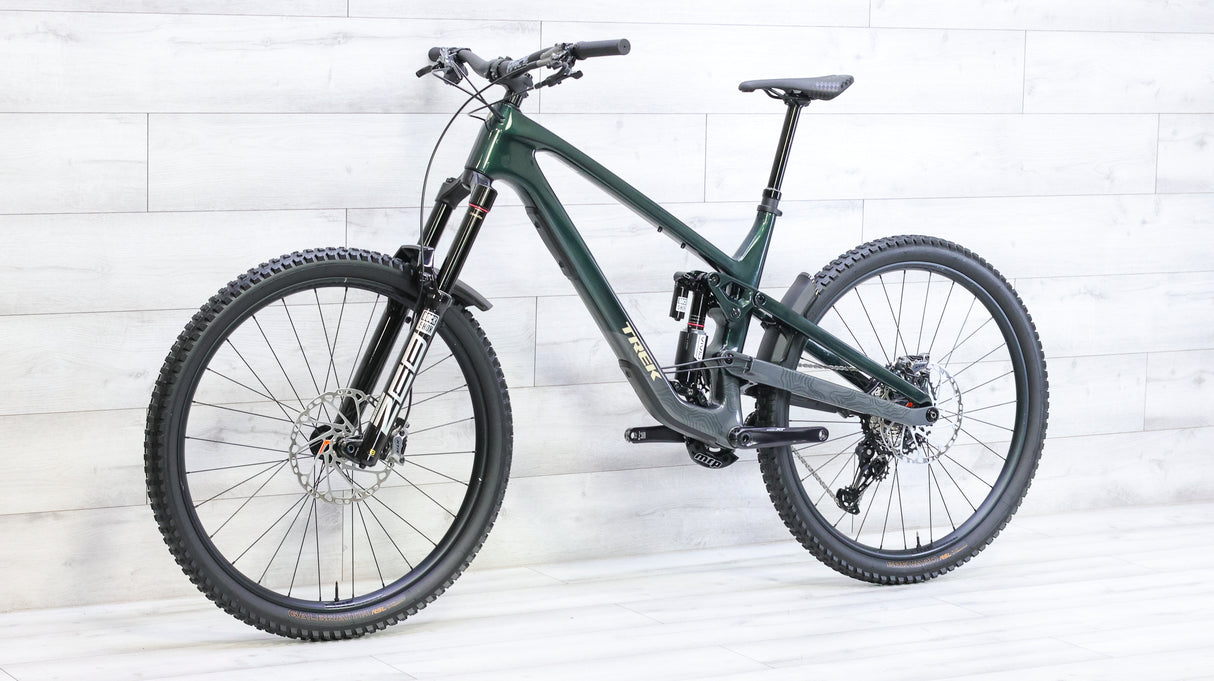 Trek Slash 9.8 XT Gen 6 Mountain Bike - 2024, X-Large