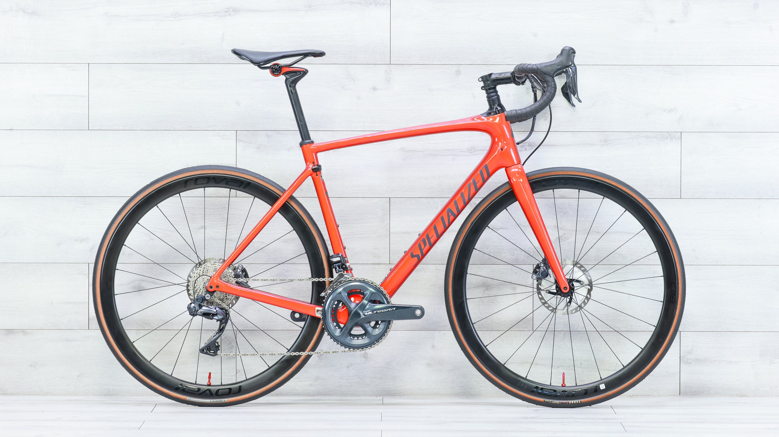 Specialized Roubaix Expert Road Bike 2019, 56cm - Main Image