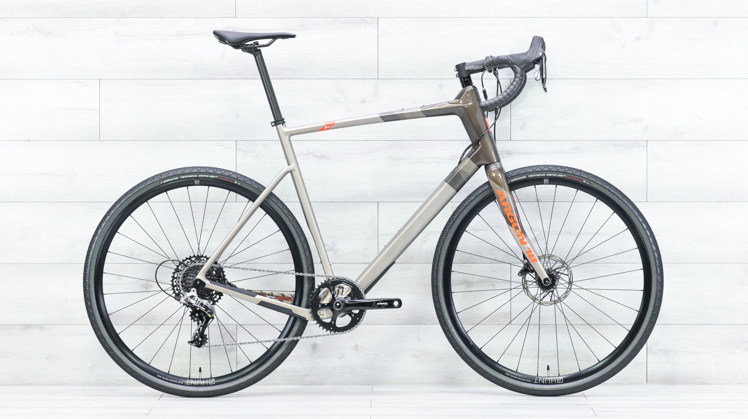 Argon 18 Dark Matter SRAM Rival 1 Gravel Bike