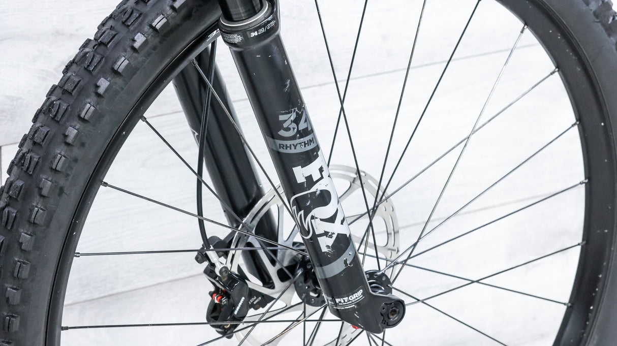 Specialized Stumpjumper Comp Carbon Mountain Bike - 2019, Medium