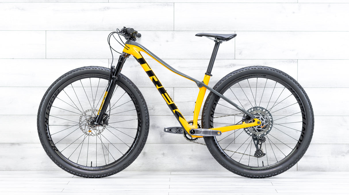 Trek Procaliber 9.7 Mountain Bike - 2021, Small