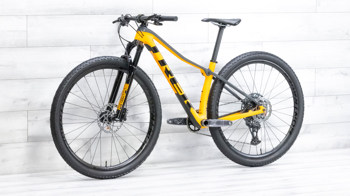 Trek Procaliber 9.7 Mountain Bike - 2021, Small