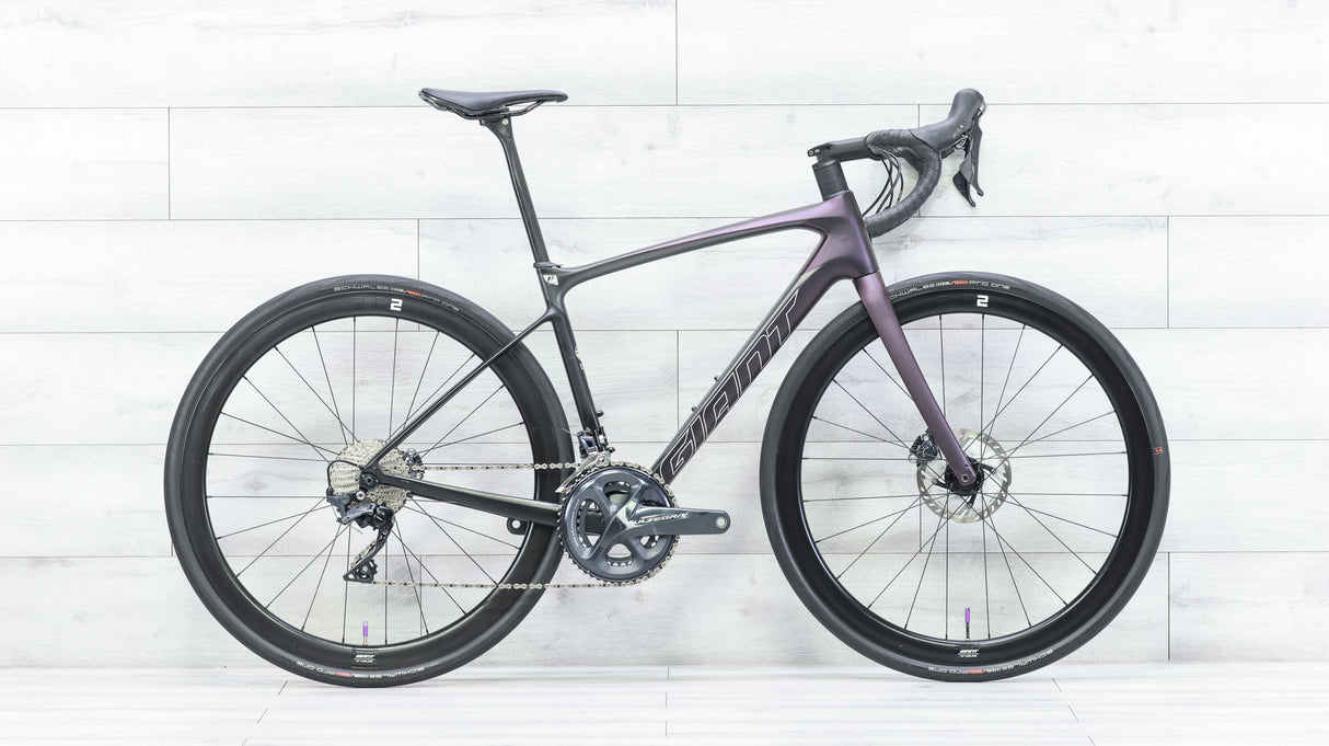 Giant Defy Advanced Pro 2 Road Bike - 2021, Small