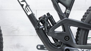Evil Offering X01 AXS Mountain Bike - 2021, Medium