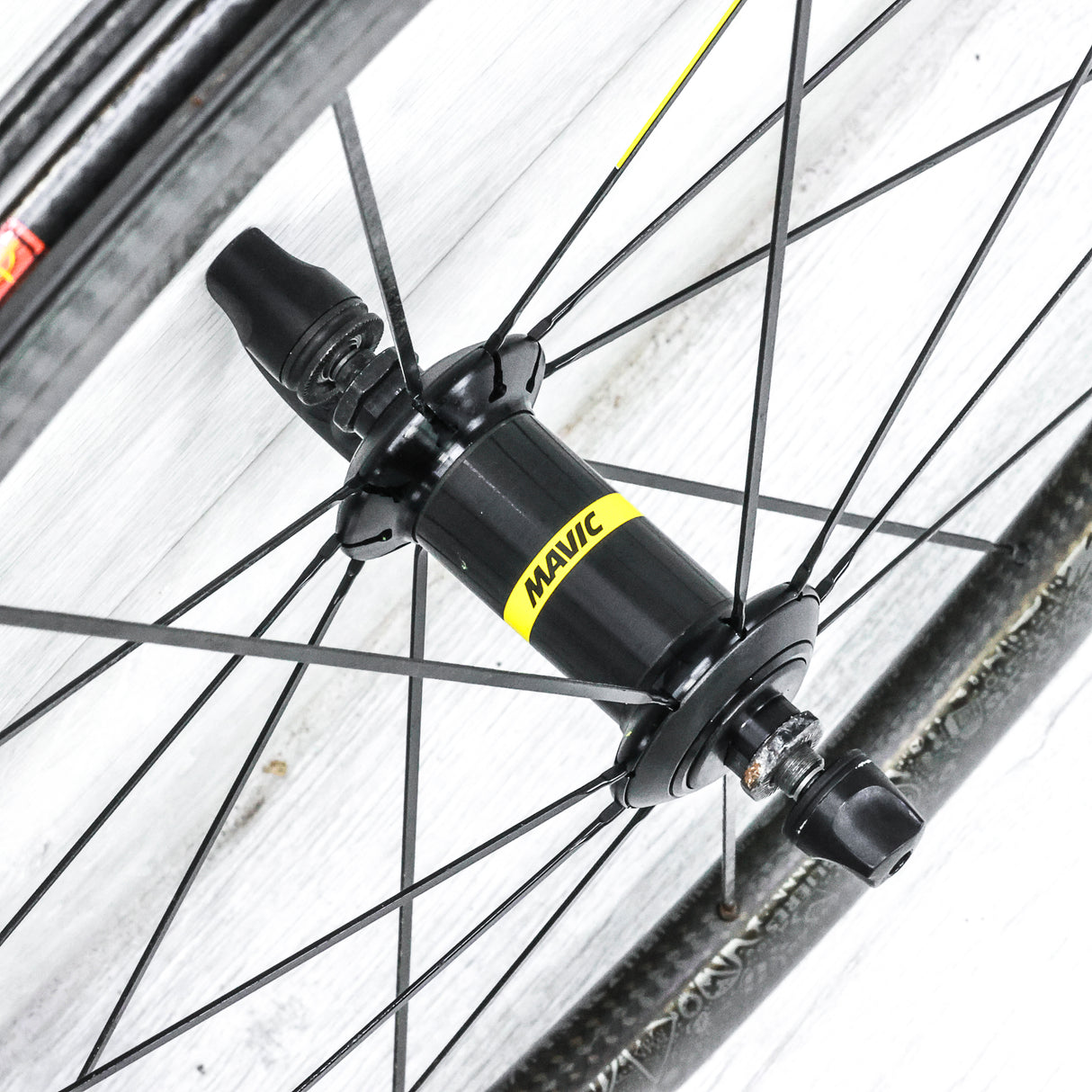 Mavic Cosmic Pro Carbon UST TDF Edition Wheelset – 700c, Rim Brake, Tubeless, HG 11-Speed