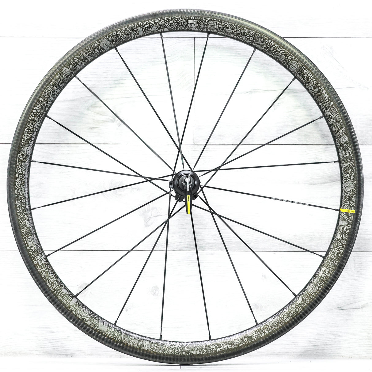 Mavic Cosmic Pro Carbon UST TDF Edition Wheelset – 700c, Rim Brake, Tubeless, HG 11-Speed