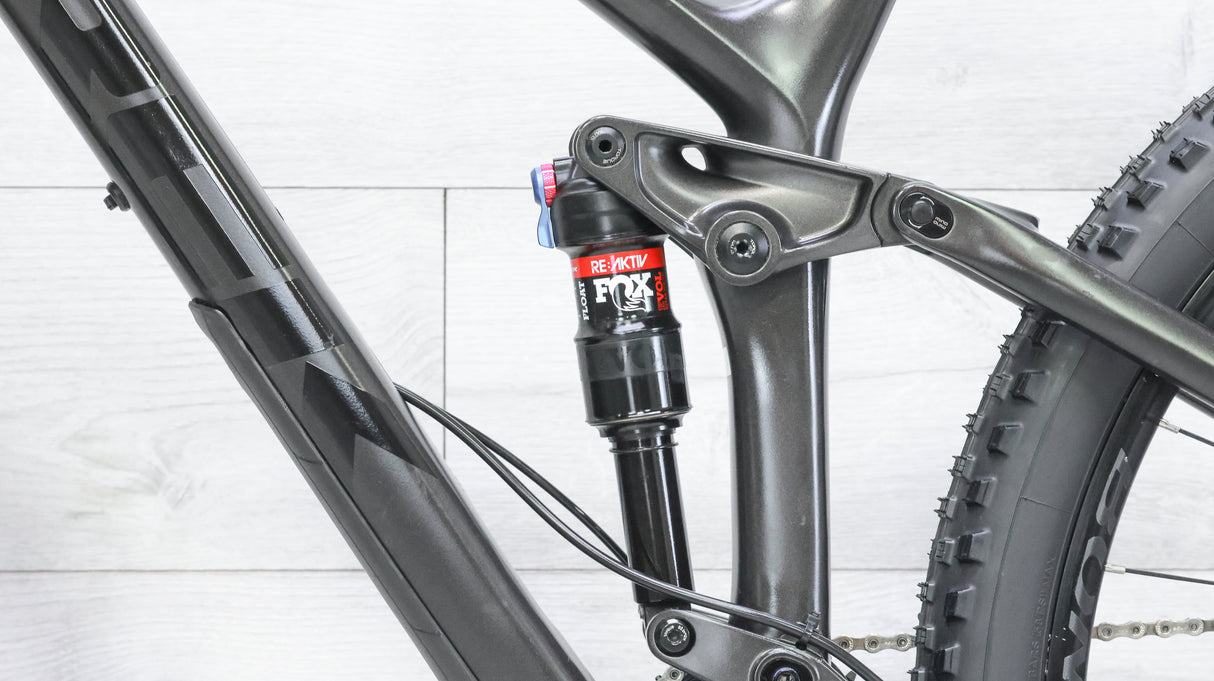 Trek Trek Fuel EX 9.8 Mountain Bike - 2017, Medium