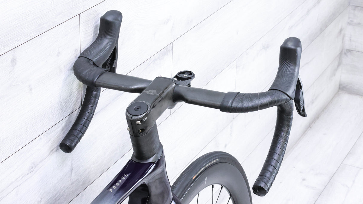 Giant Propel Advanced Pro 0 AXS Road Bike - 2023, Small
