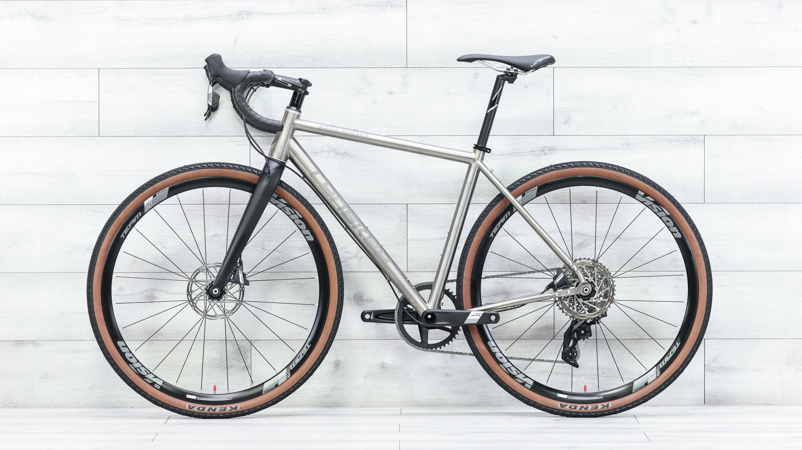 lynskey gravel bike Lynskey GR300 AXS Titanium Gravel Bike