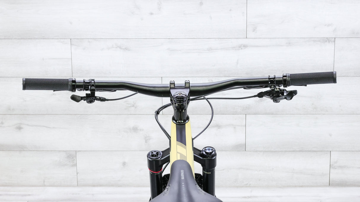 Yeti SB120 C-Series LR C2 Mountain Bike - 2025, Medium