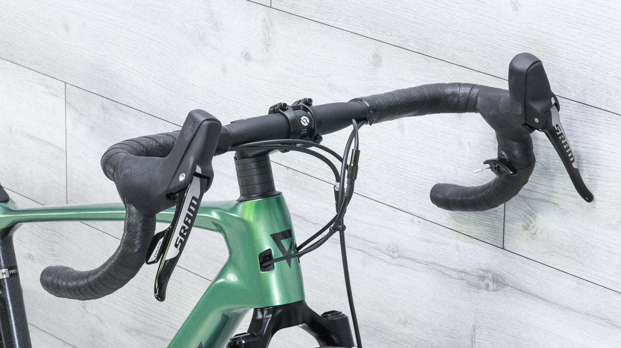 Giant Revolt X Advanced Pro 2 Gravel Bike - 2023, Medium