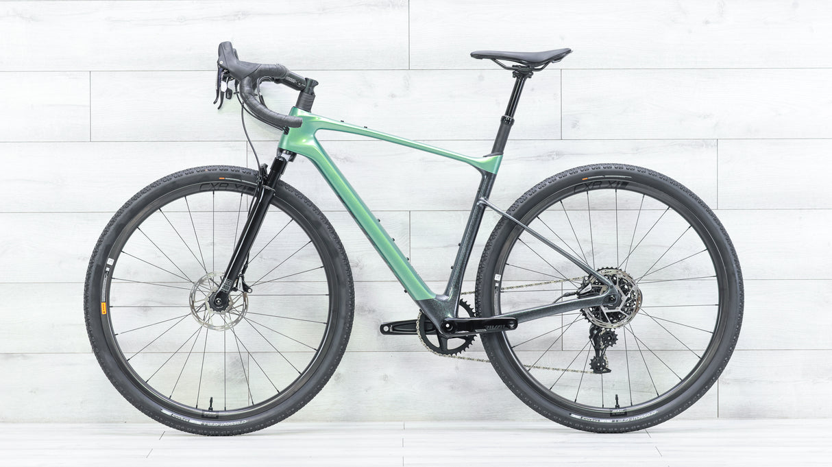 Giant Revolt X Advanced Pro 2 Gravel Bike - 2023, Medium