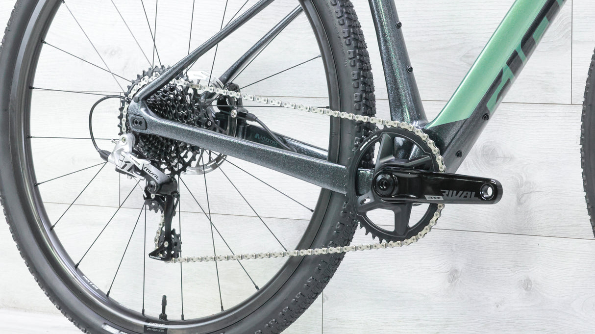 Giant Revolt X Advanced Pro 2 Gravel Bike - 2023, Medium
