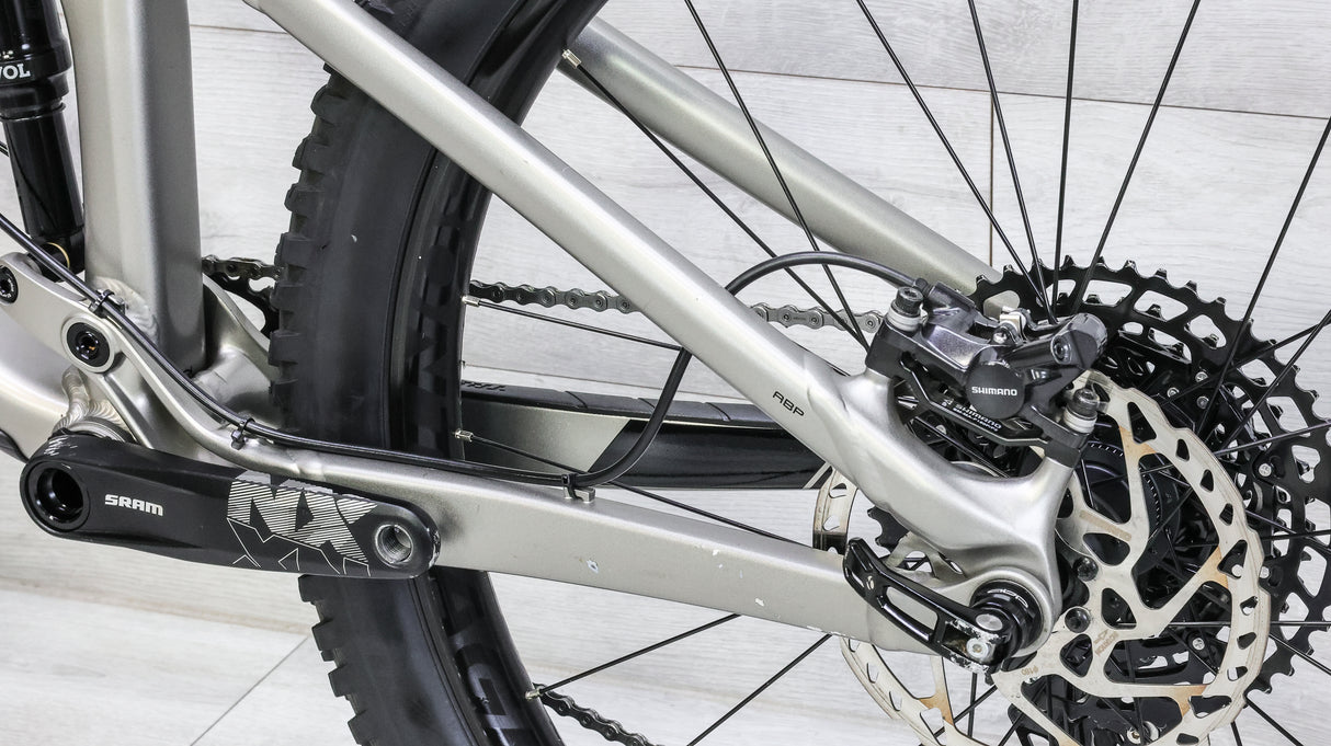 Trek Fuel EX 7 27.5 Mountain Bike - 2019, Med/Large