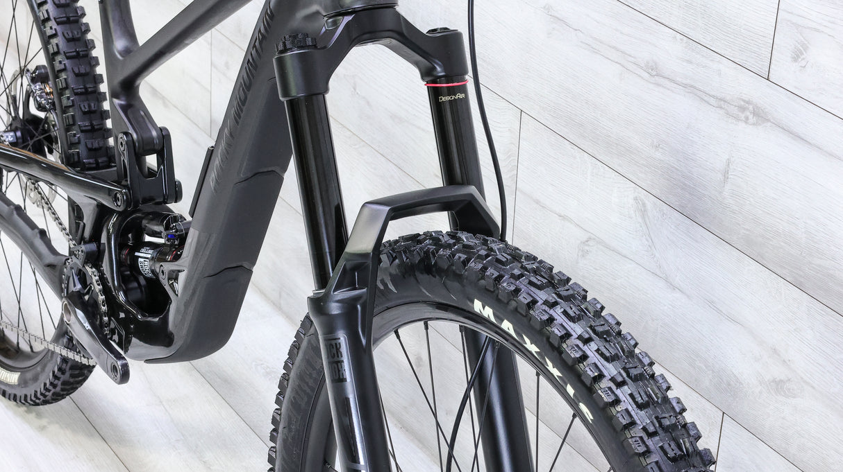 Rocky Mountain Altitude Carbon 70 Mountain Bike - 2024, Medium