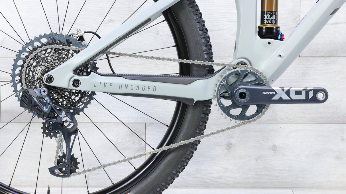 YT Izzo Core 4 29 AXS Mountain Bike - 2021, X-Large