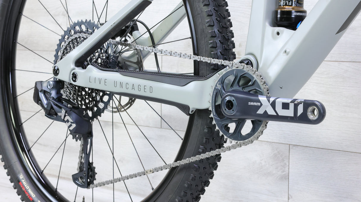 YT Izzo Core 4 29 AXS Mountain Bike - 2021, X-Large