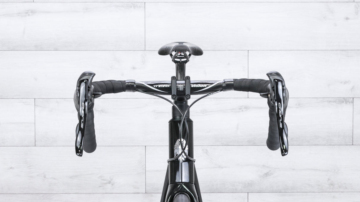 Bianchi Specialissima Disc Campagnolo Chorus Road Bike - 2022, 55cm
